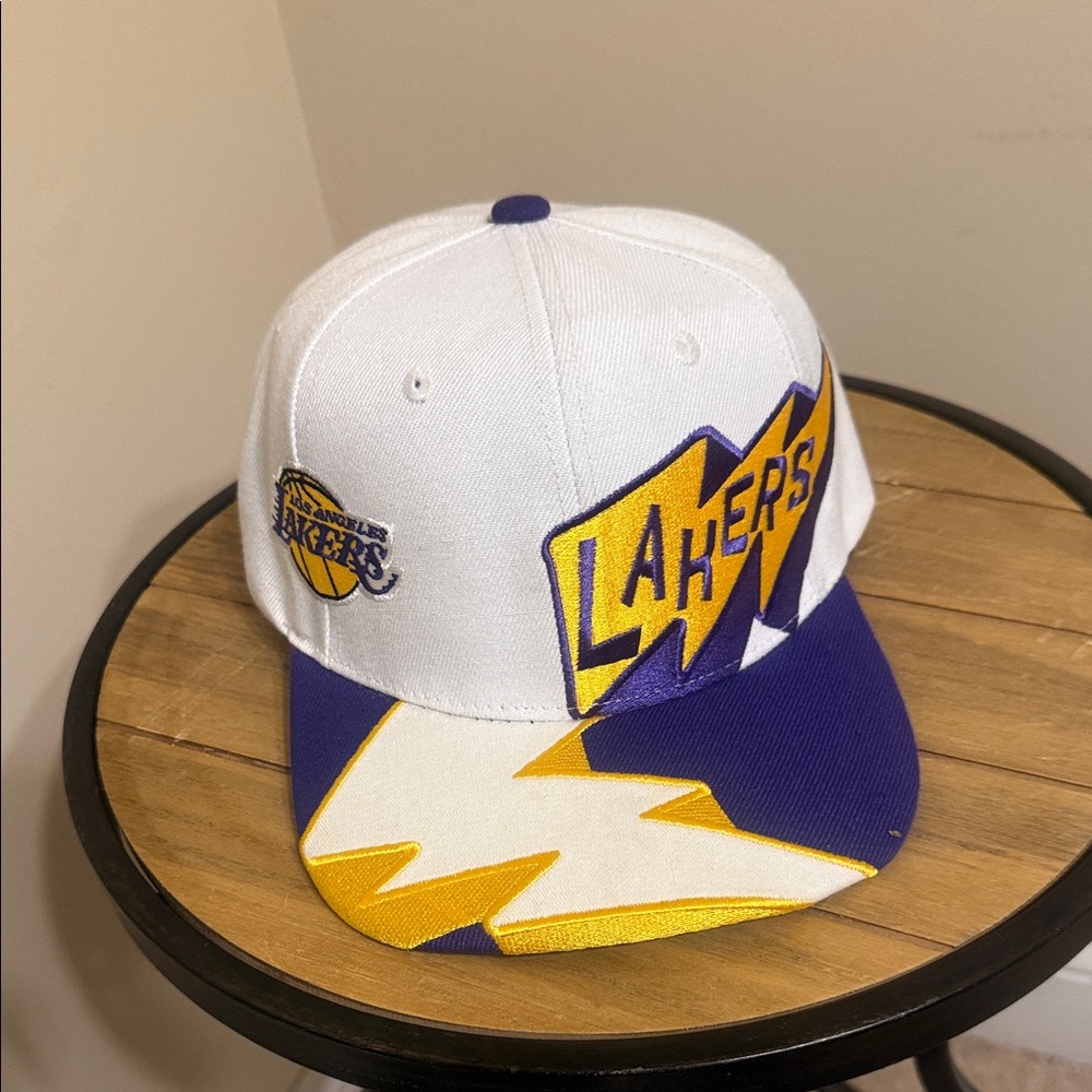 Los Angeles Lakers White & Purple Lightning Snapback Hat
